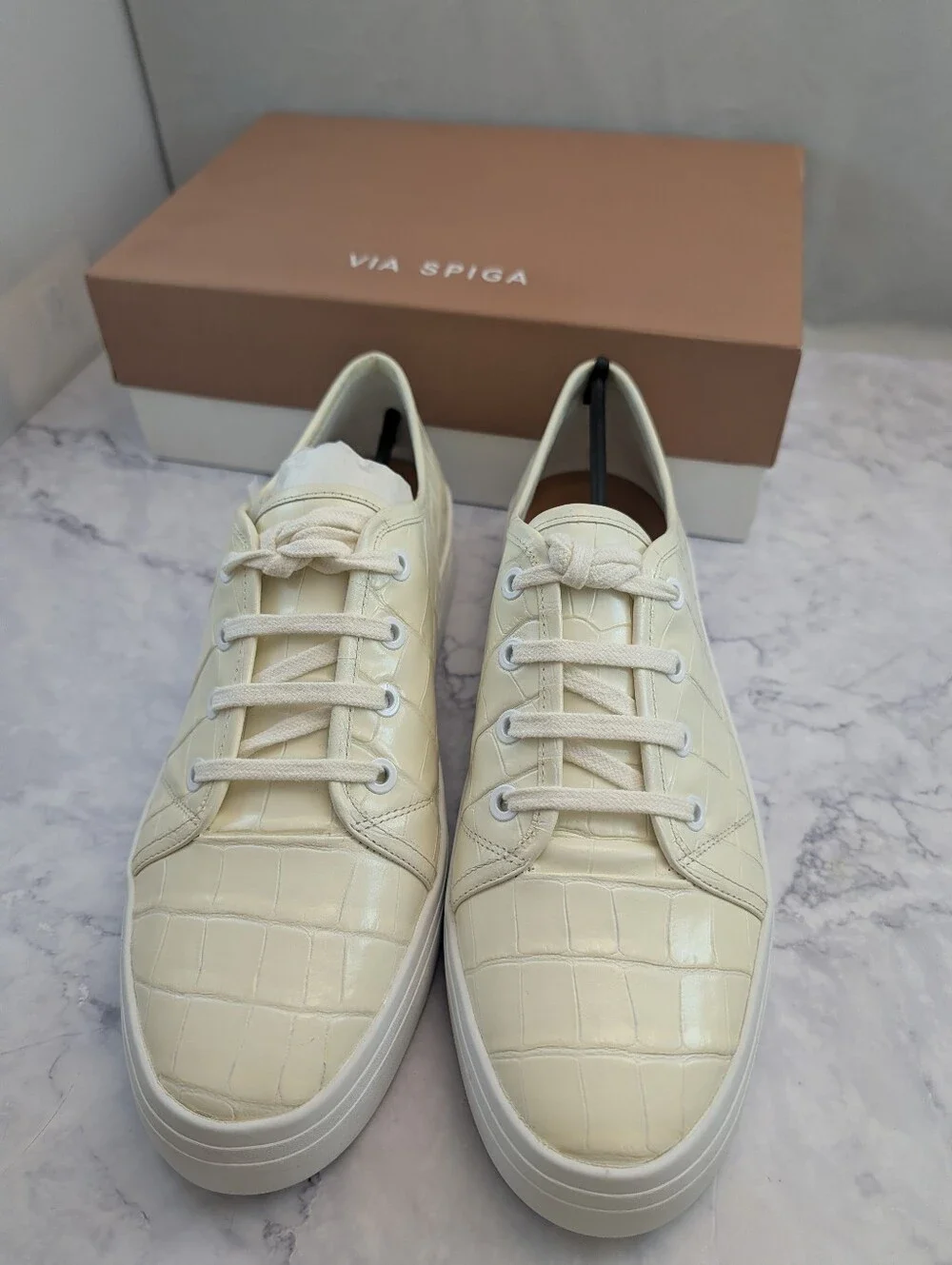 VIA SPIGA Womens Milk Ivory Croc Viola Platform Leather Athletic Sneakers Sz 10